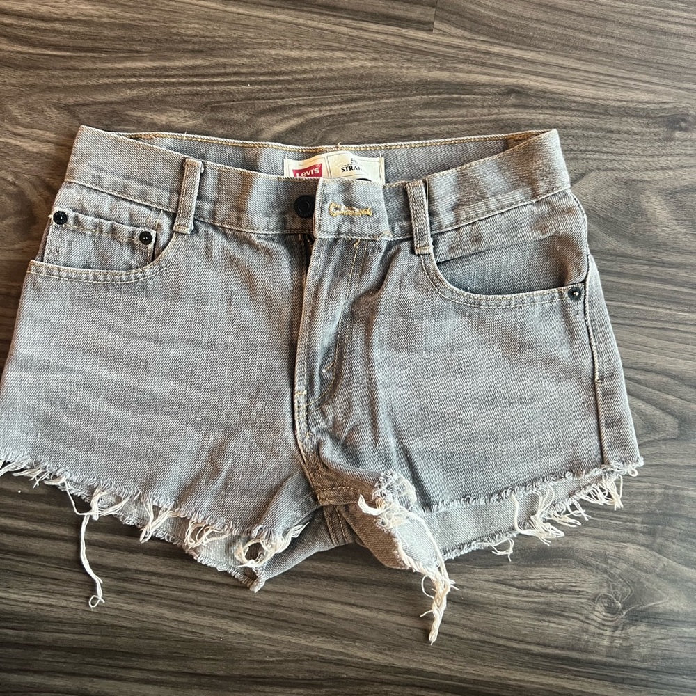 Levi’s denim shorts in Light gray - very soft